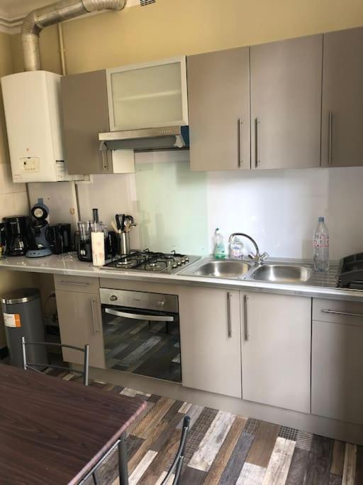 Escapade Cosy Au Coeur De La Cite Medievale 萨尔拉拉卡内达 外观 照片
