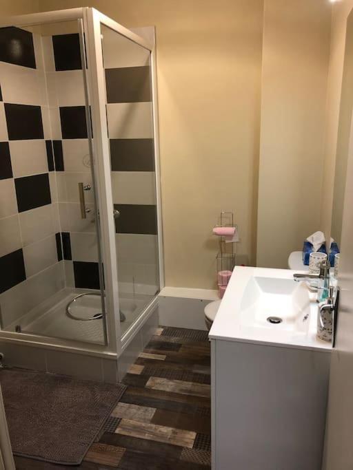 Escapade Cosy Au Coeur De La Cite Medievale 萨尔拉拉卡内达 外观 照片